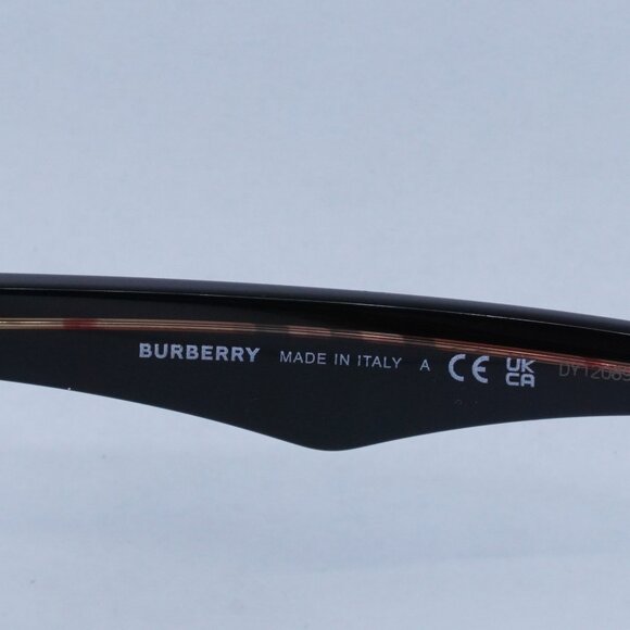 Burberry BE4434 412187 Sunglasses Black on Vintage Square Frame, Grey Lenses - Picture 9 of 10